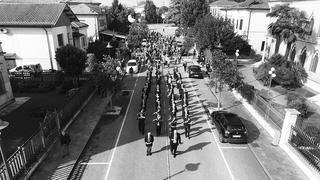 Parole al balcone, Kframe dal video Ufficio Resurrezione, Archivio iX, Photo © Sabrina D'Alessandro