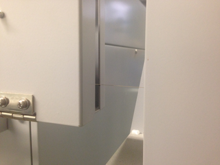 Character, Suzzara, 31 ottobre 2018
Incontro tra Silvia Hell, Alessio Casalaschi e Marco Panizza con finalità conoscitive e di approfondimento per avvicinarsi alle tecnologie dell’azienda.
Elettroerosione a filo, tecnologia scelta per realizzare il progetto